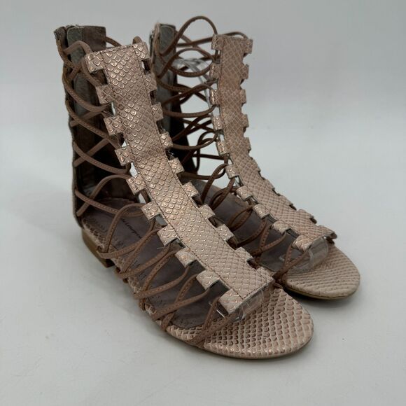 ANTHROPOLOGIE | PILCRO Light Pink Metallic Snakeskin Gladiator Sandals Size 5.5 - Picture 3 of 12